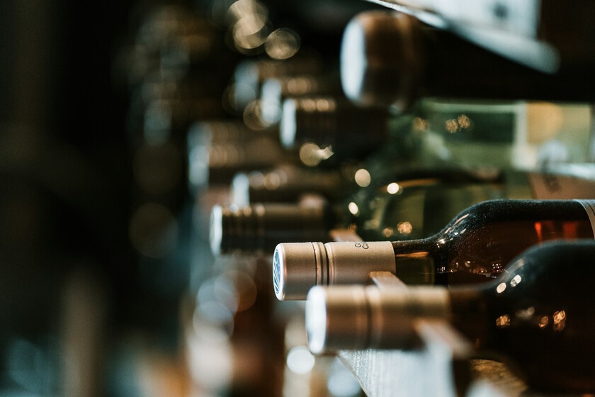 Los «productos químicos eternos» ya están en todas partes. Y eso incluye uno de nuestros lugares favoritos: el vino español