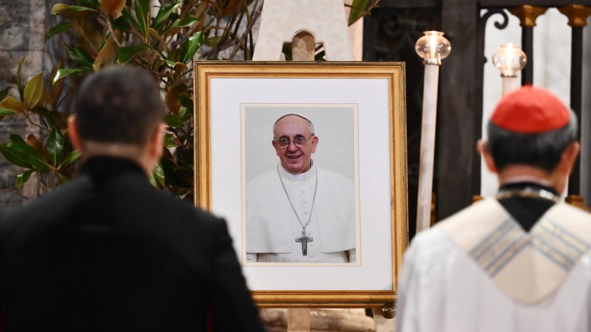 La última voluntad del Papa Francisco y quien reveló al médico que participó en él en sus últimos momentos: «Siempre dijo que»