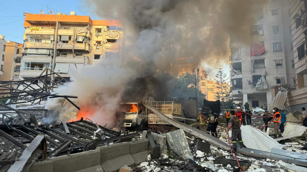 Suburbios de Israel Bombarda del sur de Beirut minutos después de emitir órdenes de evacuación