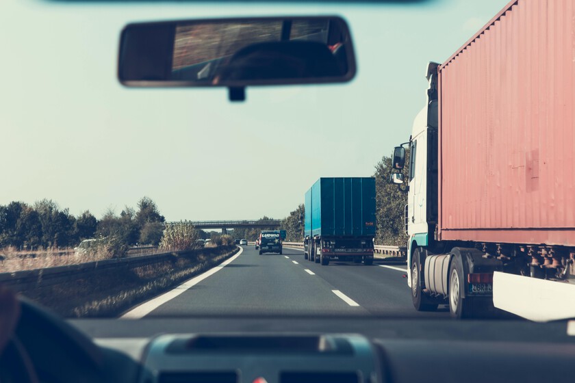 ¿Qué autos pueden circular y que descansan el 3 de mayo?