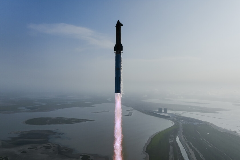 El primer cohete que aterrizó hace ocho años y disminuyó nuevamente esta semana. Ambos son de SpaceX

 – Desde dentro