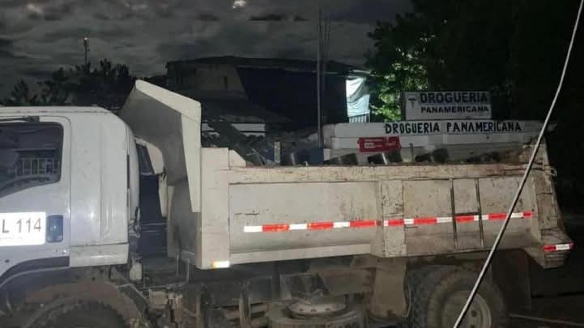 Subestación policial de bombeo en el área de El Patía, Cauca; Hay cuatro civiles heridos