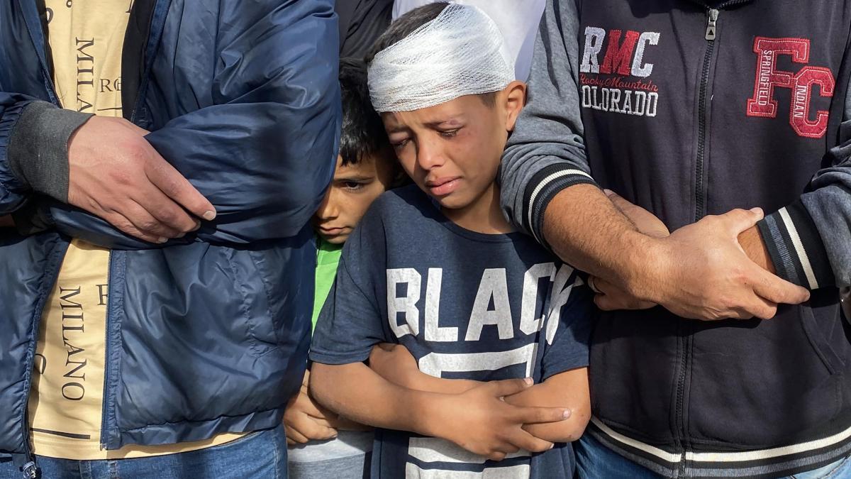 Donald Trump condena el hambre en Gaza, mientras que los ataques de Israel dejan 100 muertos este viernes