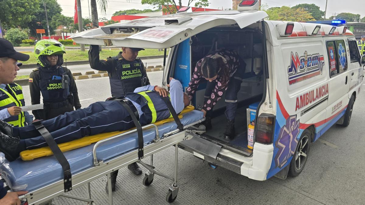 ¿Puede el agresor de otro agente de tránsito ir a prisión? Derribó al guardia y fue capturado

 – Desde dentro