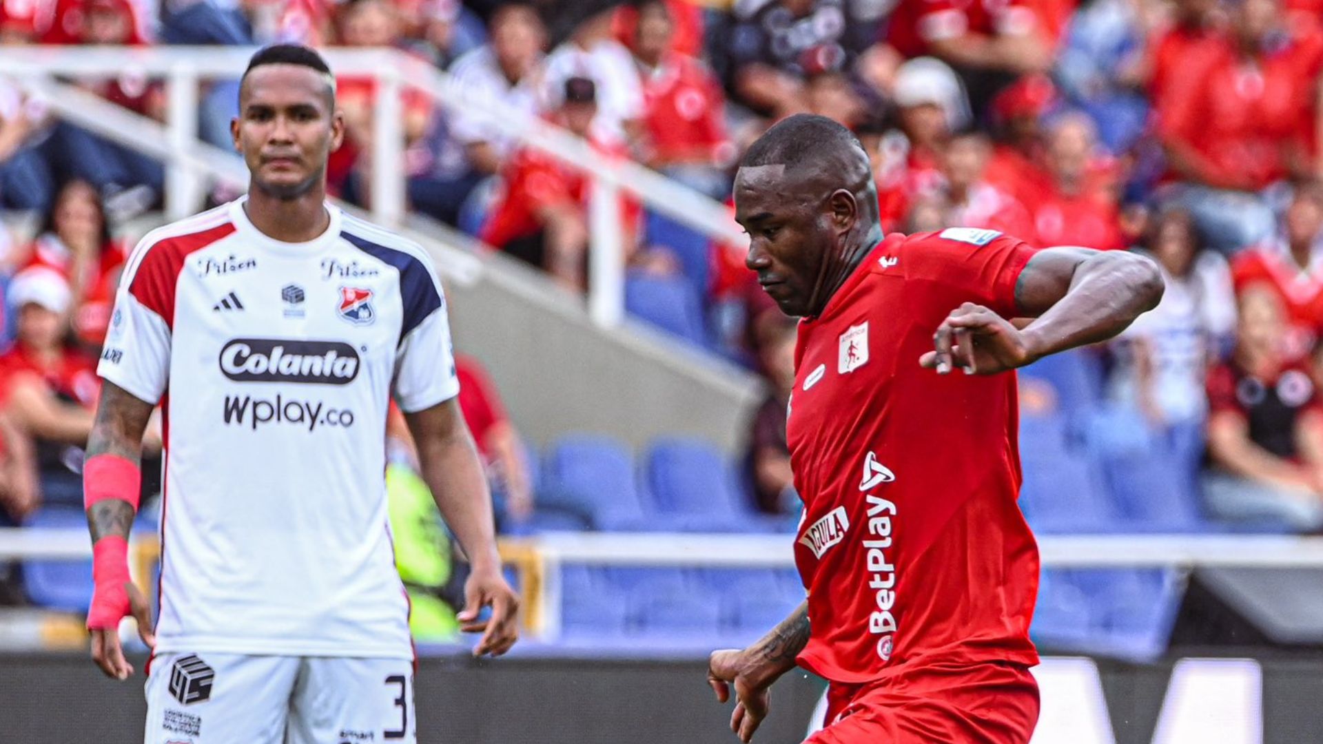 América de Cali derrota al DIM y sigue siendo firme en la cima del campeonato

 – Desde dentro