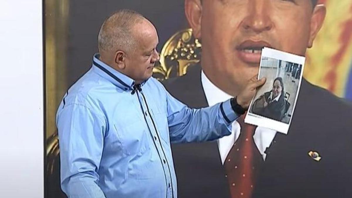 Diosdado Cabello dijo que la madre de María Corina Machado dejó Venezuela a Colombia