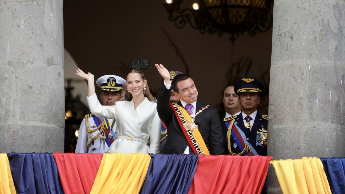 El presidente de Ecuador, Daniel Nnovera, ratifica la mayoría de sus ministros para su segundo mandato

 – Desde dentro