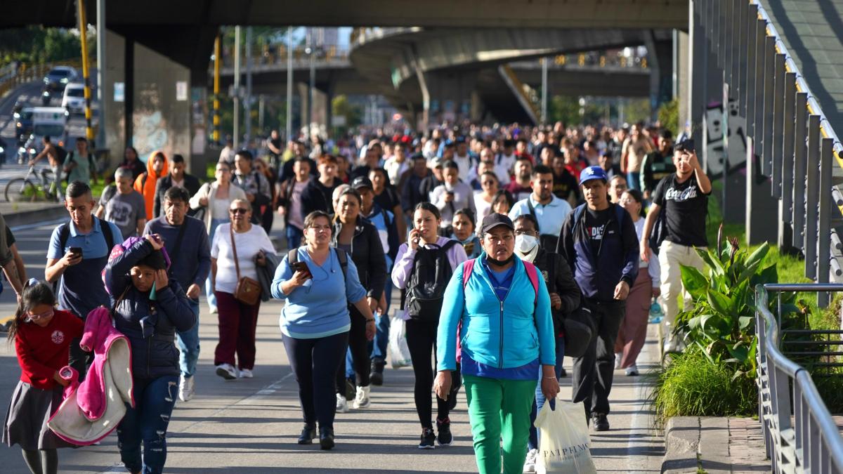 Fue el primer día de la huelga nacional

 – Desde dentro