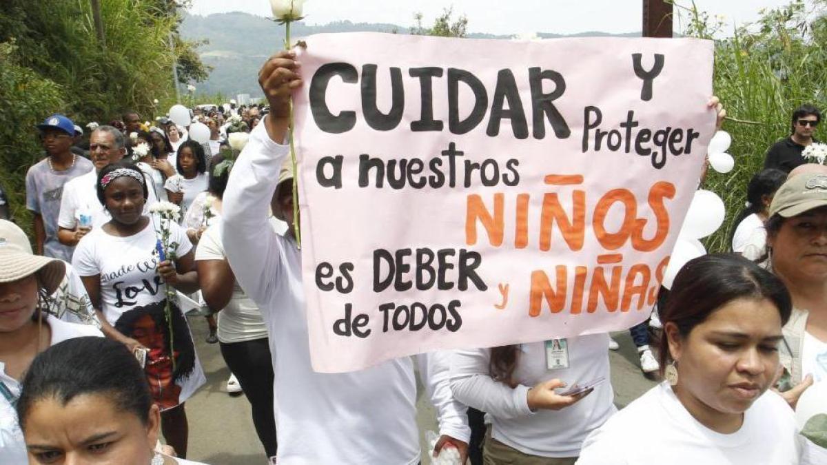 Hipótesis sobre ataques que causaron la muerte del niño y dejaron a dos niños de 3 y 9 años en el valle

 – Desde dentro