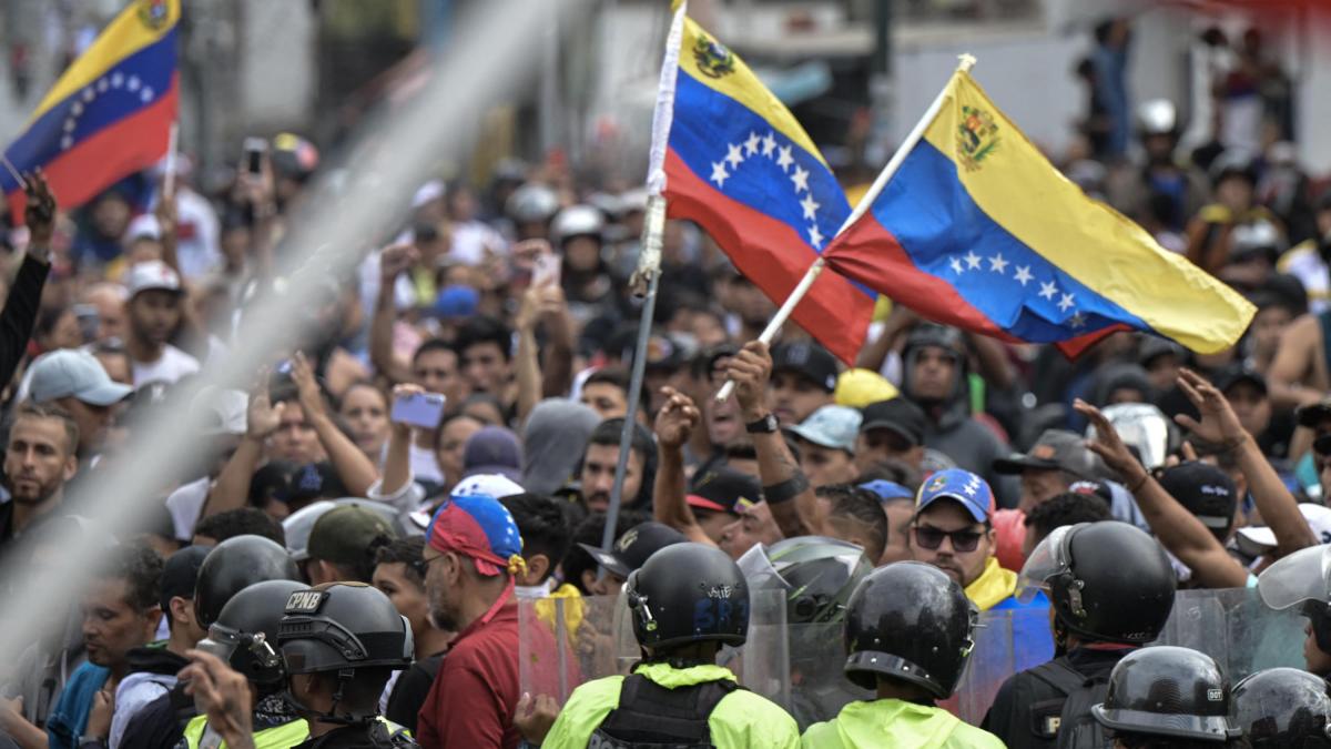 Venezuela vota sin la mayoría de la oposición

 – Desde dentro
