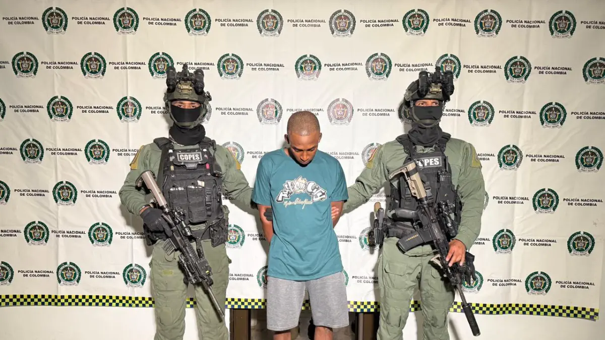 6 Intercepts ataques en Valle y Cauca

 – Desde dentro