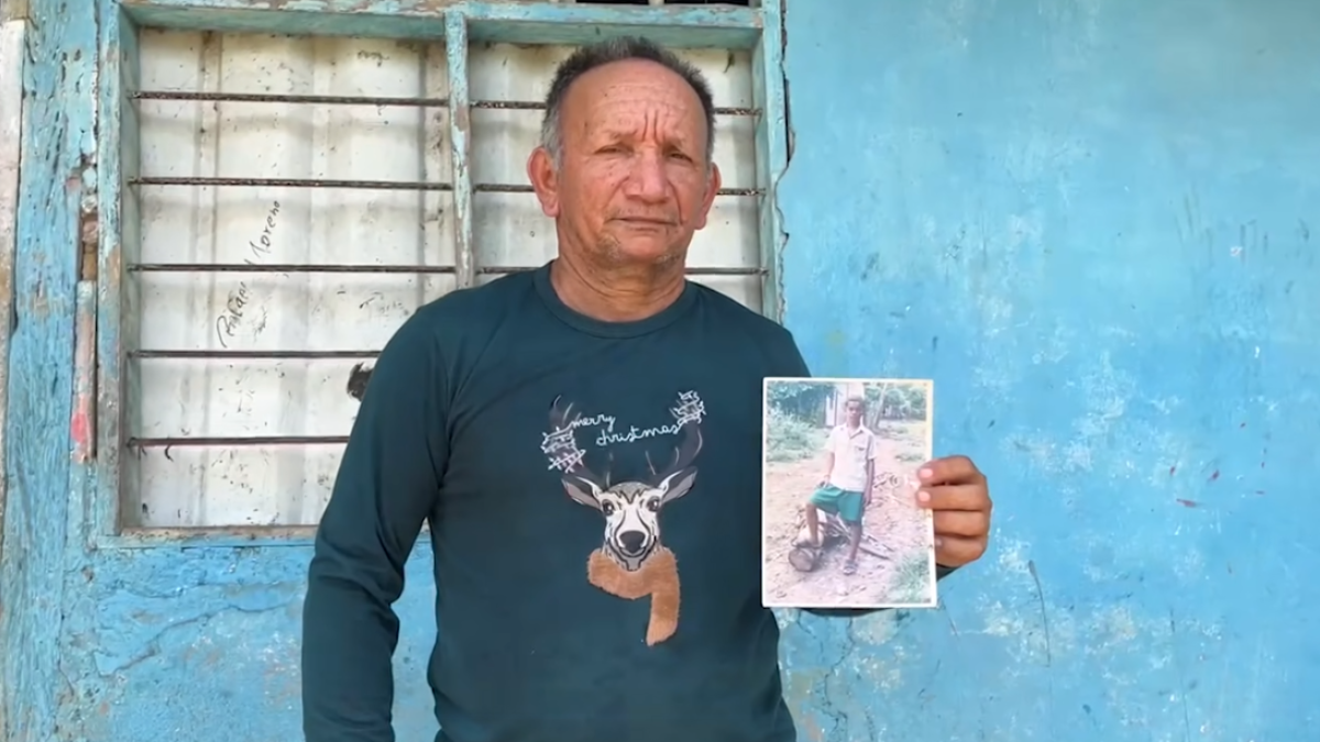 Deivis, un joven que desapareció en las playas de Cartaagen hace 16 años

 – Desde dentro