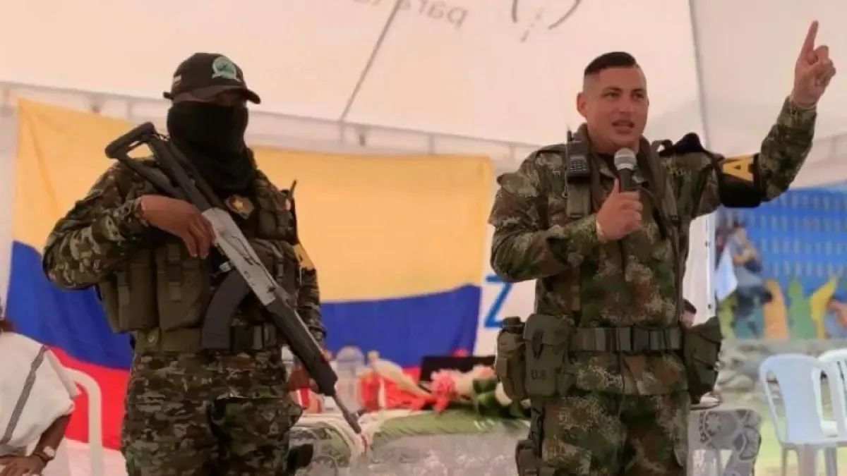Los ganadores de Self -obrona formalizan a su portavoz ante el gobierno nacional y presentan una nueva solicitud

 – Desde dentro
