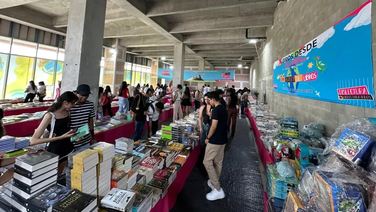 Great Book Outlet extiende su estadía en Barranquilla después de recibir más de 17,000 visitantes

 – Desde dentro