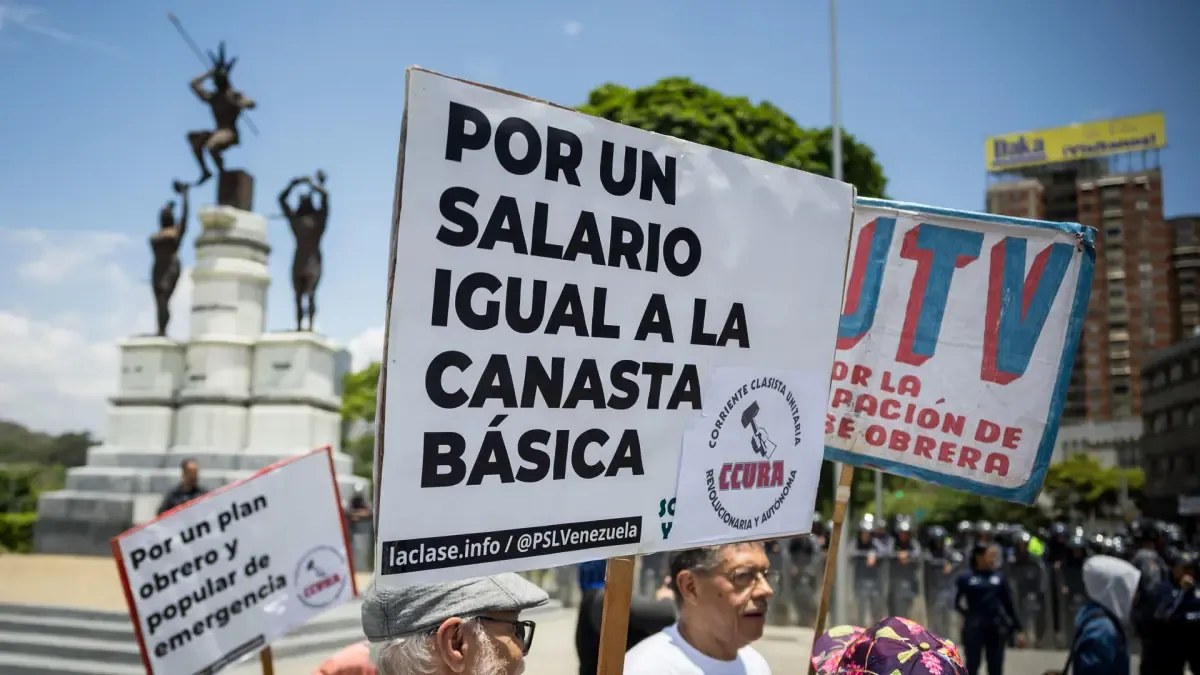 Advierten sobre arrestos y amenazas de las redes

 – Desde dentro
