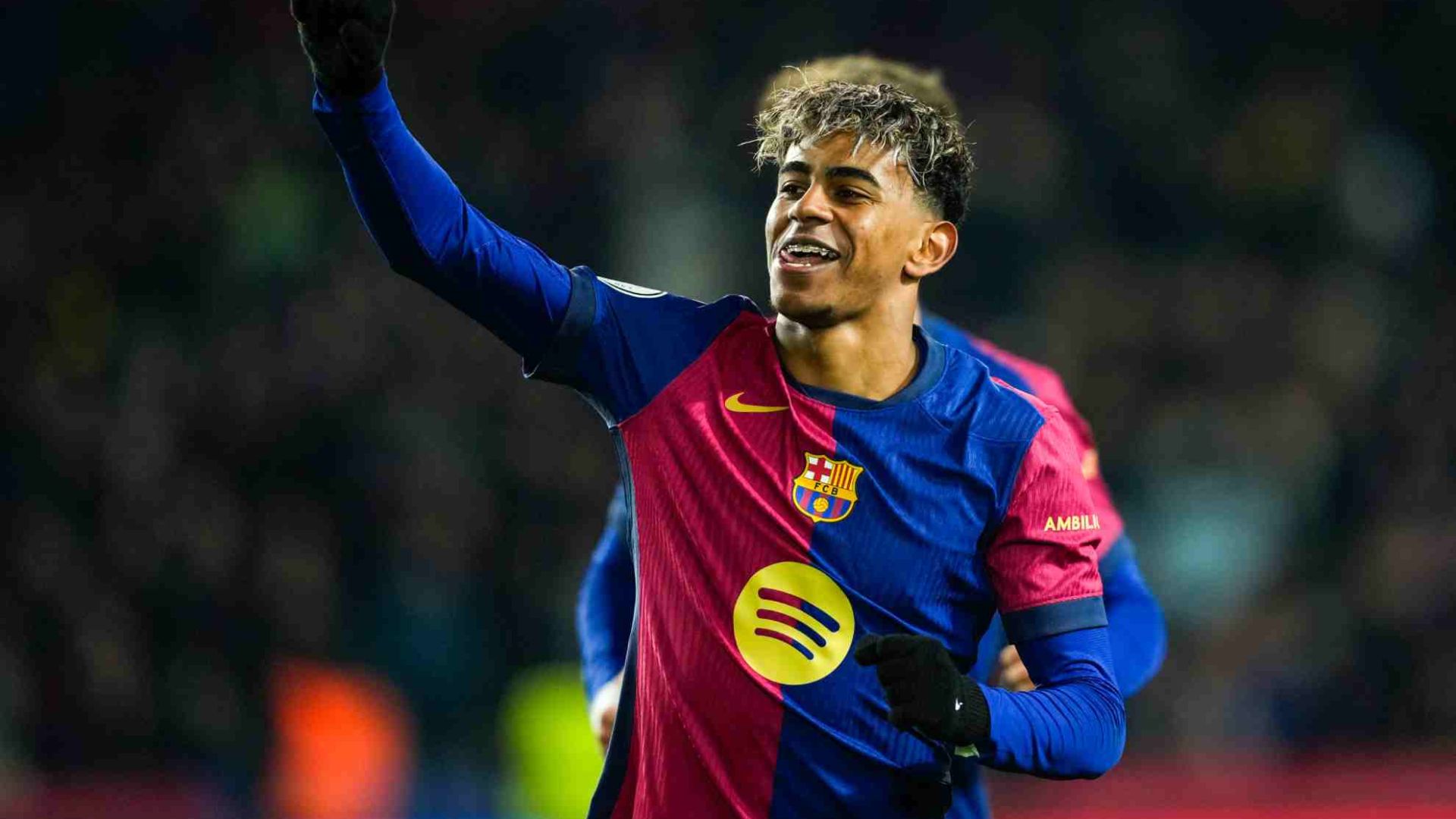Nico Williams quiere que Lamine gane la bola dorada

 – Desde dentro