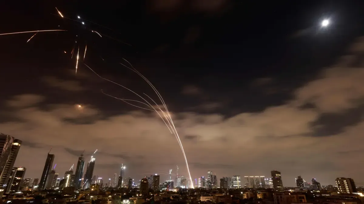 Esta es la bomba GBU-57 que puede cambiar la guerra entre Israel e Irán, según los expertos: pesa 13 toneladas

 – Desde dentro