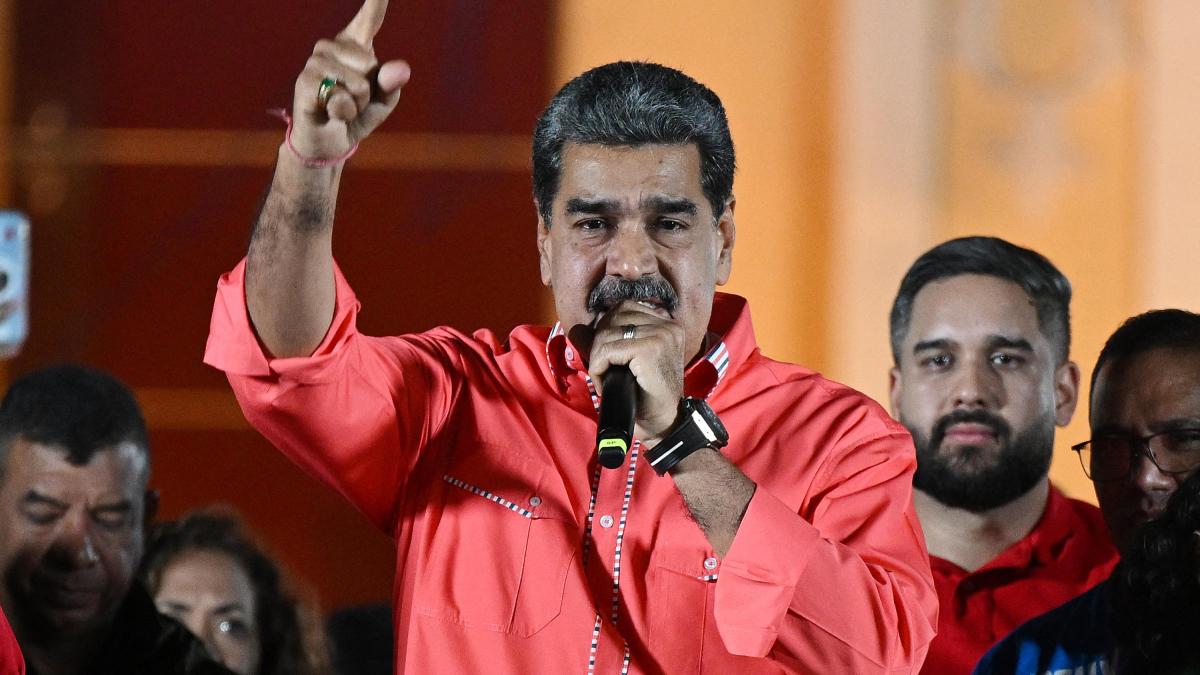 Maduro anuncia la captura de un «grupo de terroristas» que intenta ingresar a Venezuela: hay «sesitos colombianos» »

 – Desde dentro