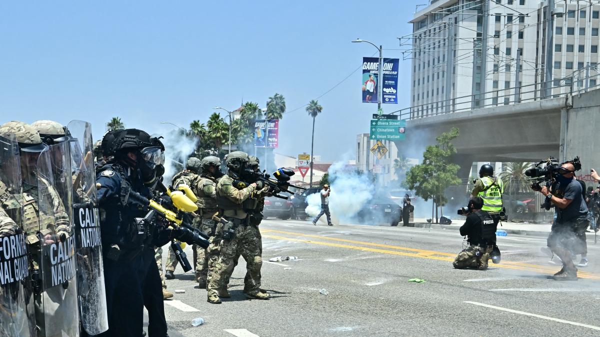 Estados Unidos Corte

 – Desde dentro