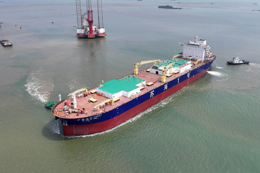 China convirtió la cría de salmón en alta mar en un rendimiento técnico. Este barco de la última generación lo muestra

 – Desde dentro