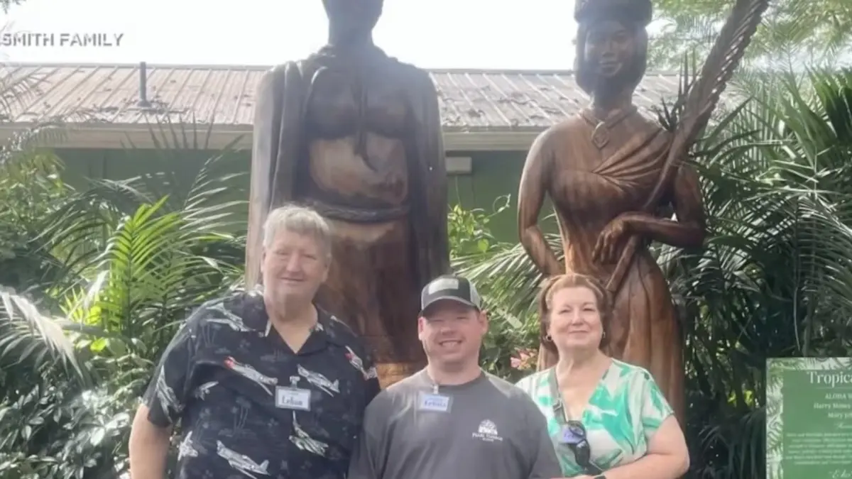 «Lo que comenzó cuando el viaje perfecto en Hawai terminó en una pesadilla después de que mi esposo» estancia en el hospital »

 – Desde dentro