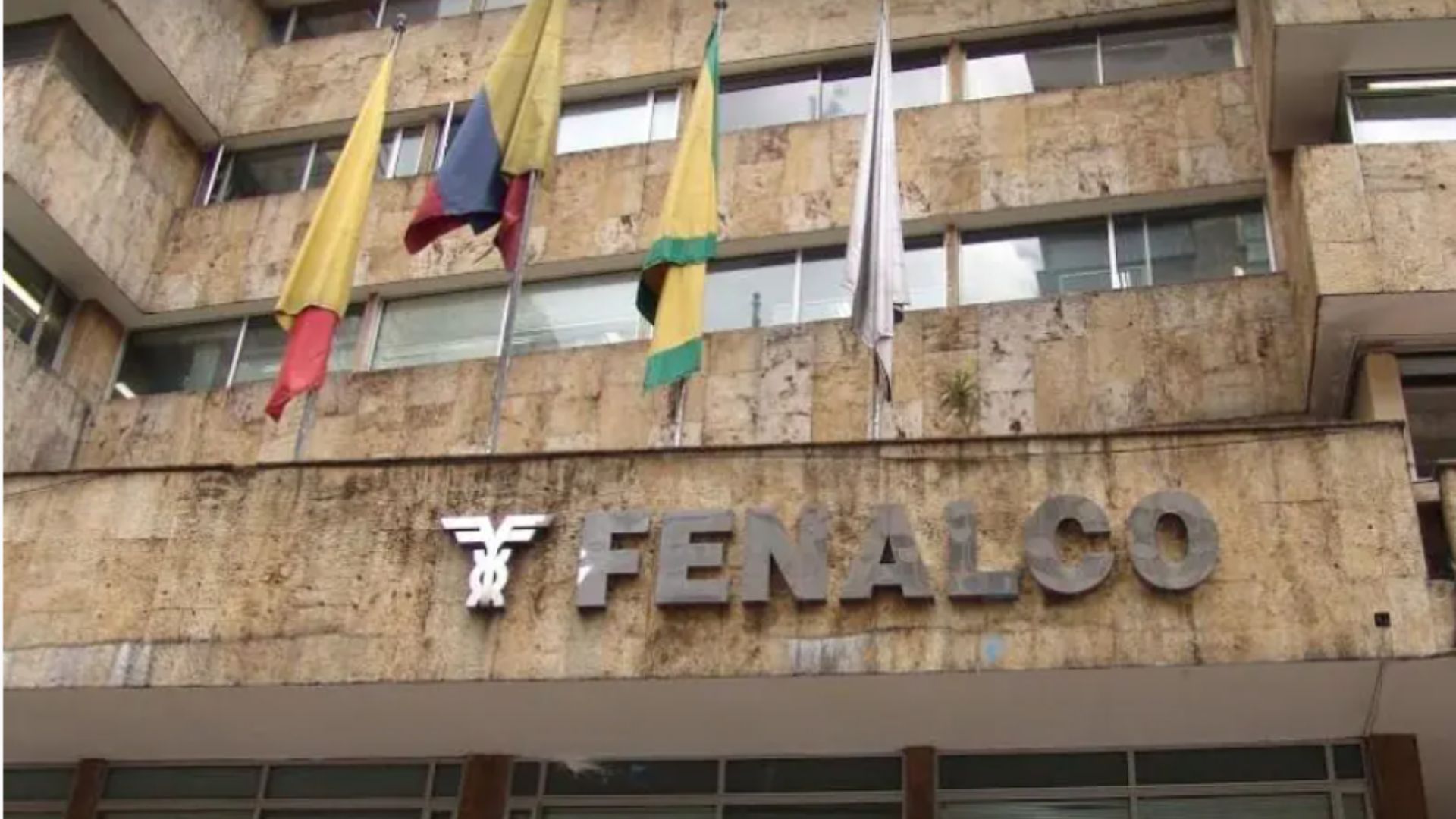 Estos son sectores que trataron muy bien en junio, hacia Fenalac

 – Desde dentro