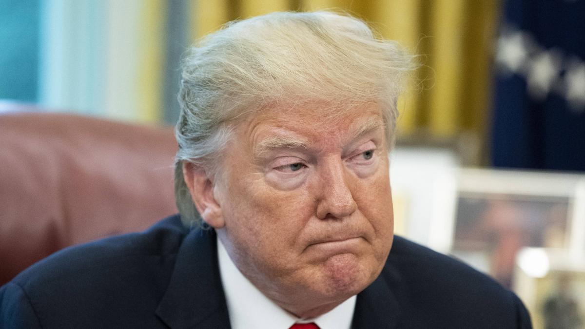 El presidente Donald Trump amenaza con introducir tareas aduaneras adicionales del 10 % a los países que están «adaptados» a los BRIC

 – Desde dentro