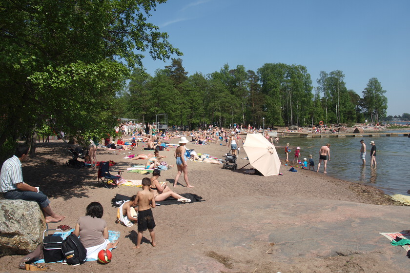 El verano en Finlandia es tan corto que aceptó un invitado para disfrutar de las playas: kilo de caca

 – Desde dentro