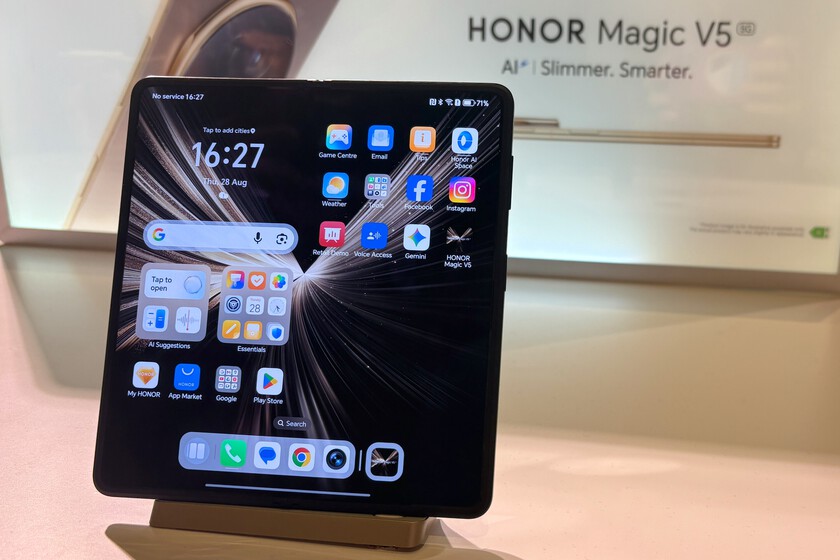 Probé el nuevo honor de Magic V5 y parece difícil para Apple superarlo con su plegado en el diseño

 – Desde dentro