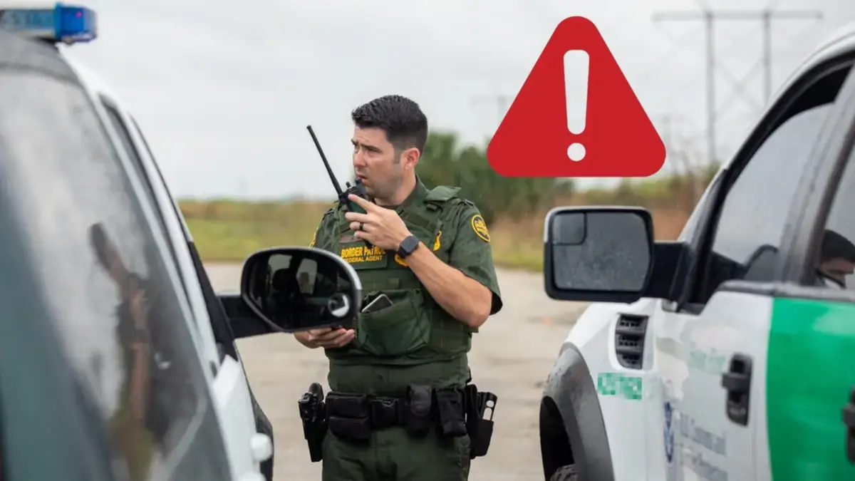 Lo que más sorprende el CBP es que las personas se atreven a llevar esto valorado en $ 400,000 en el automóvil

 – Desde dentro