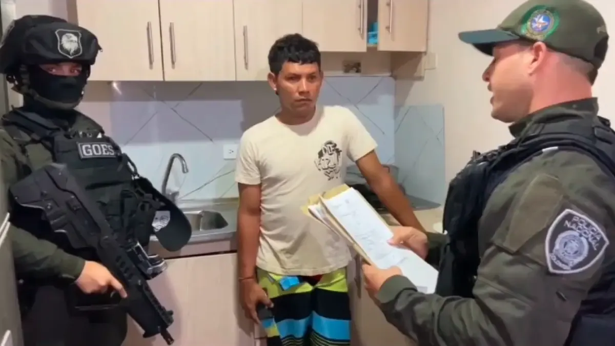 10 presuntos «Los Costaños» para extorsiones fueron capturados en operaciones simultáneas en Barranquilla

 – Desde dentro