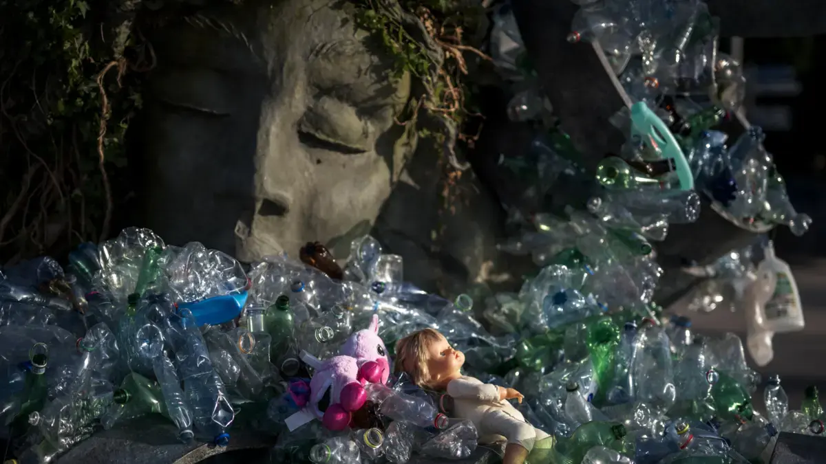 Negociaciones de Ginebra que intentan especificar un acuerdo contra el fracaso de la contaminación plástica

 – Desde dentro