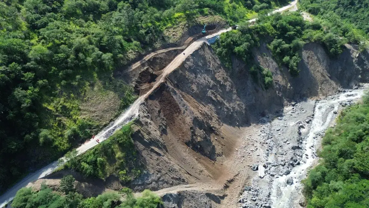 Abren el camino entre Medellín y ocho café (Sector Sinifaná), pero con restricciones

 – Desde dentro