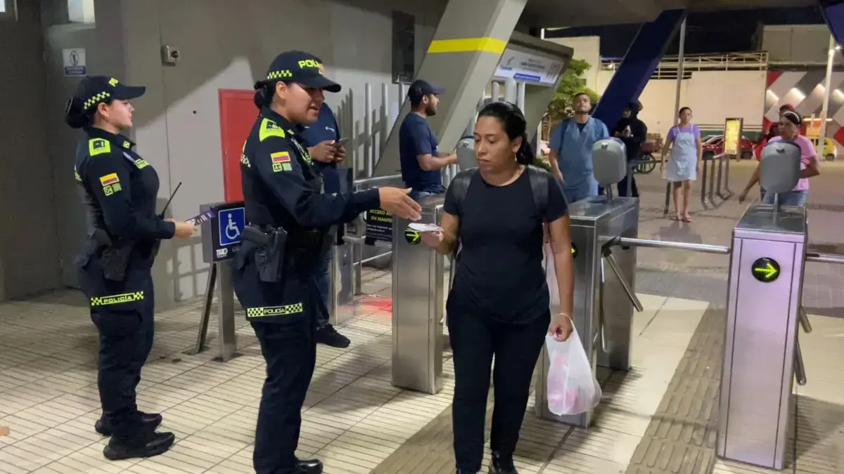 Barranquilla fortalece el transporte seguro para las mujeres después de casos de violencia; Purple Patrol fortalece los accesorios y las rutas de atención

 – Desde dentro