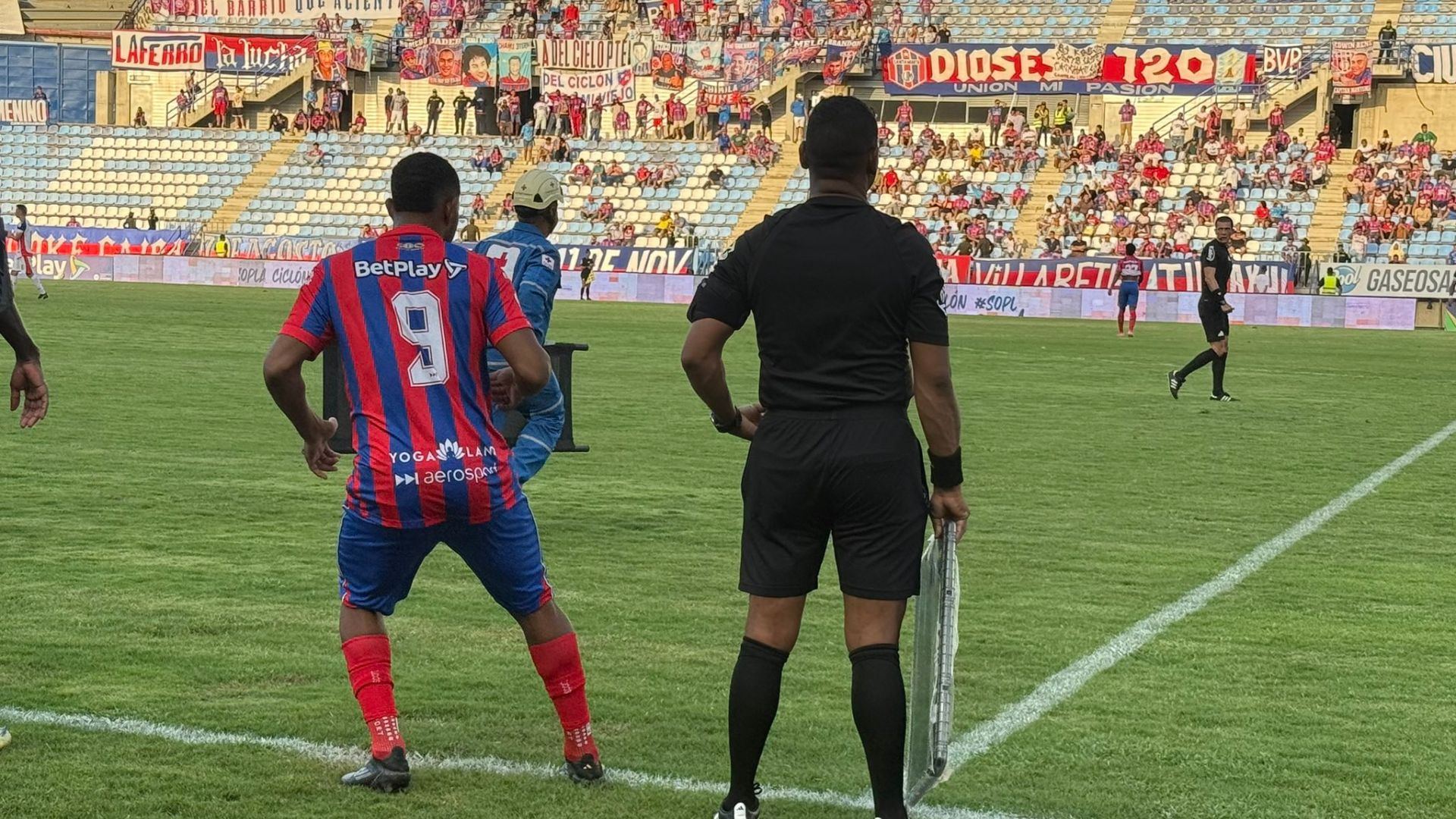Esta era la mesa de las posiciones de fútbol colombiano

 – Desde dentro