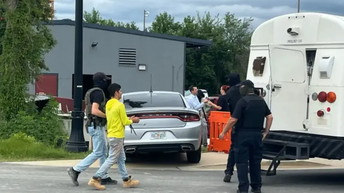 Es arrestado migrantes en Florida y sus historias sobre el shock de deportación

 – Desde dentro