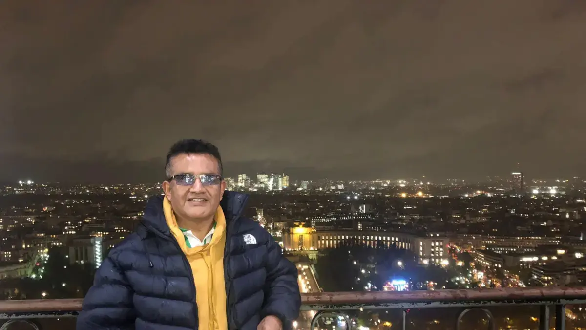 Esta es una aerolínea que será responsable de la transmisión del cuerpo del periodista llamado

 – Desde dentro
