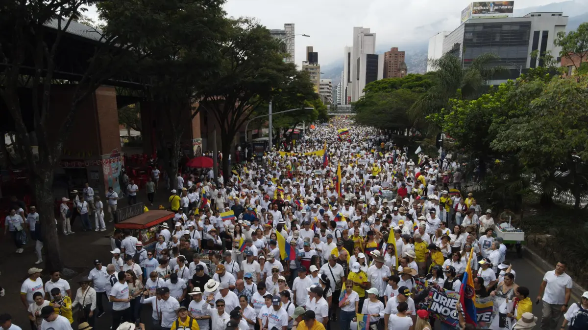 Medellín, House y Fortín del ex presidente de Álvaro Uribe y su Partido Central Democrático le mostraron un gran apoyo en «Marzo de Gallardía»

 – Desde dentro