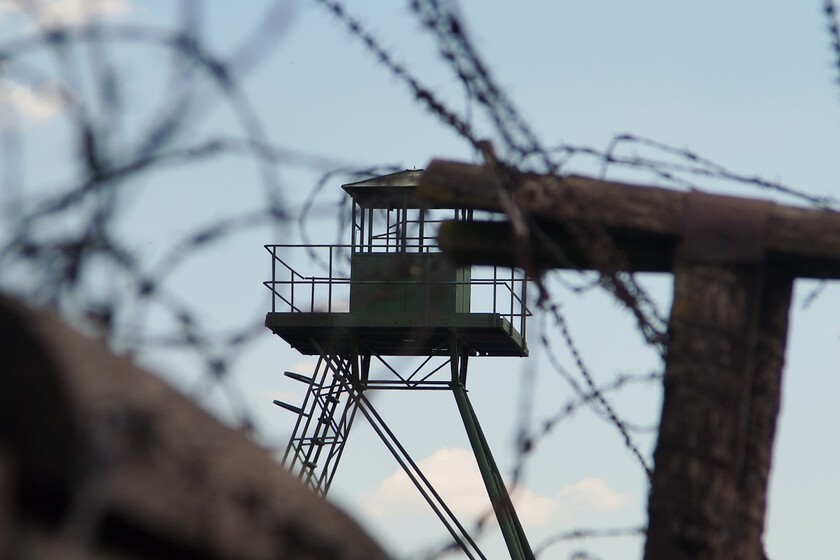 La línea Maginot defendió a Europa contra la invasión de los nazis. La historia es repetida por Rusia, pero ahora no es solo concreto

 – Desde dentro