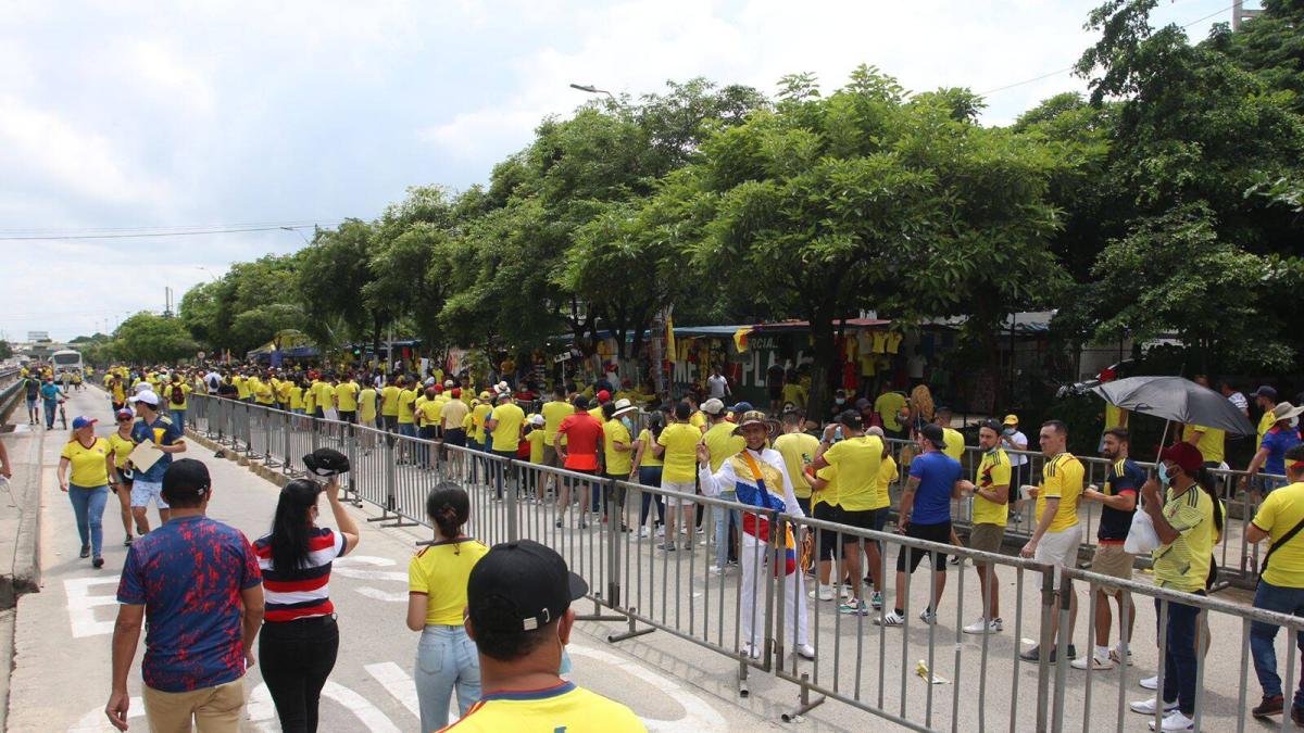 Tenga cuidado con el fraude: notificaciones policiales sobre ofertas de trabajo falsas y boletos para el Partido de Bolivia de Colombia

 – Desde dentro