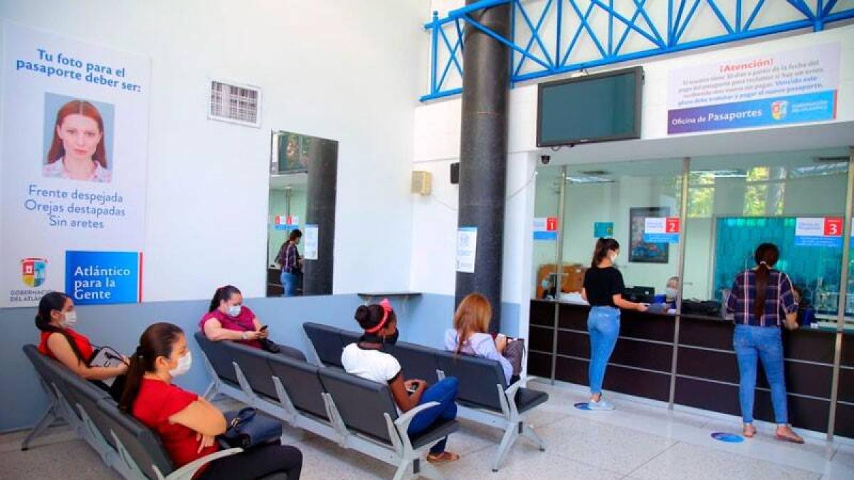 La Oficina de Pasaportes del Atlántico suspende sus servicios para la falla tecnológica nacional en el sistema del Ministerio de Asuntos Exteriores

 – Desde dentro