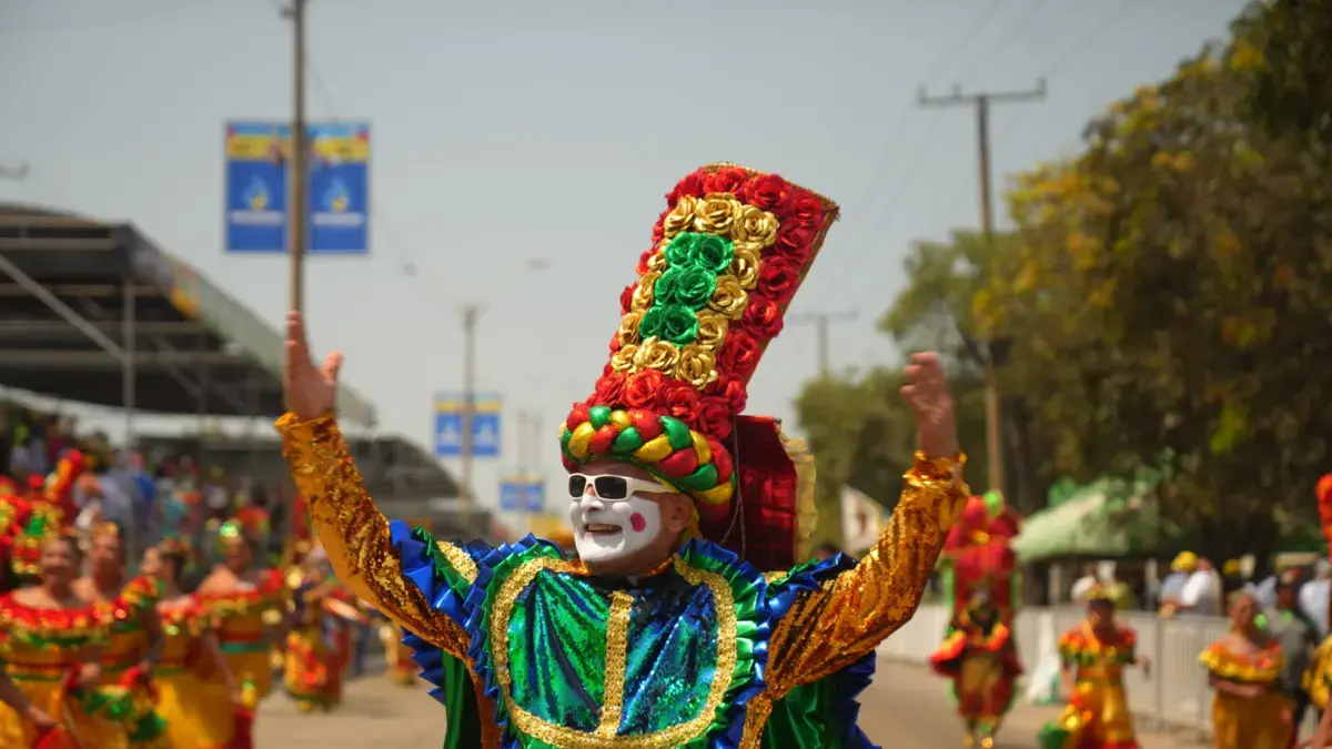 Adolfo Maury, Rey Momo 2026 y Sharon Acosta y Joshua Ortiz, Reyes del «Carnavalito»

 – Desde dentro