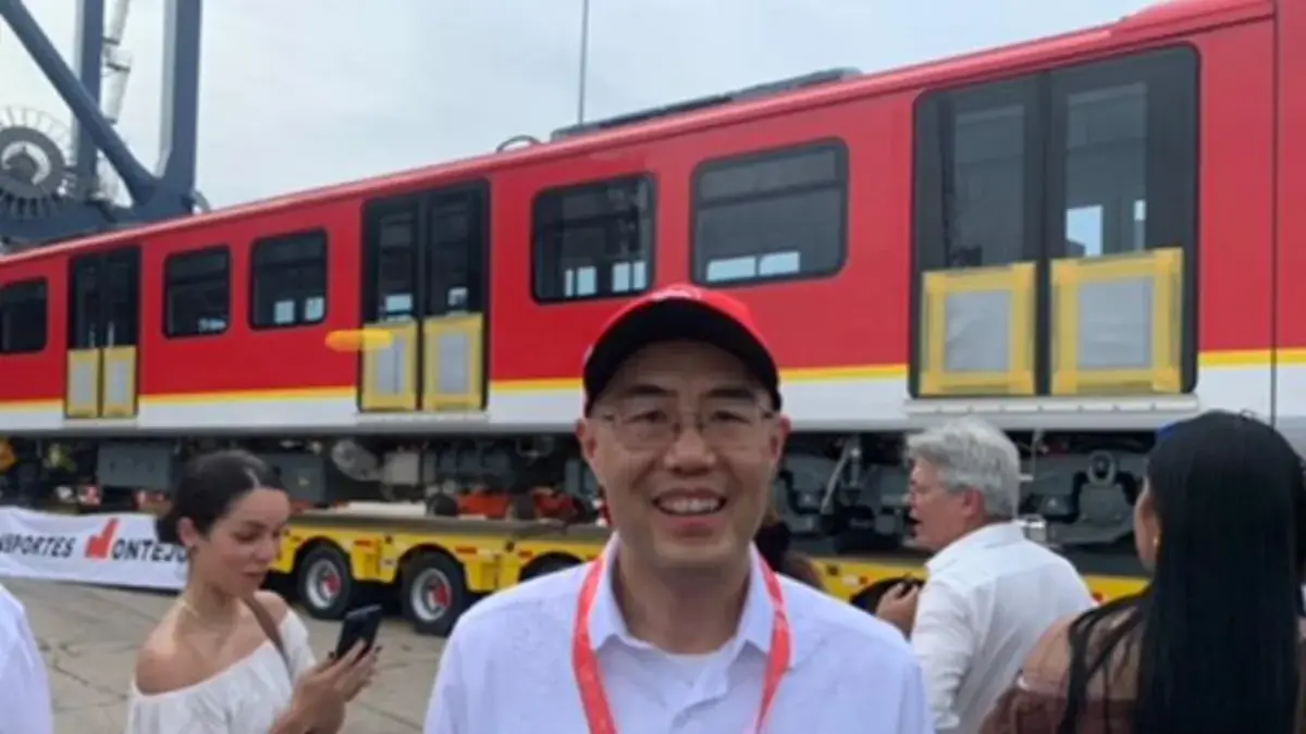 Consejos dados por China al embajador colombiano durante la llegada de Cartagena del primer tren para el metro de Bogotá

 – Desde dentro