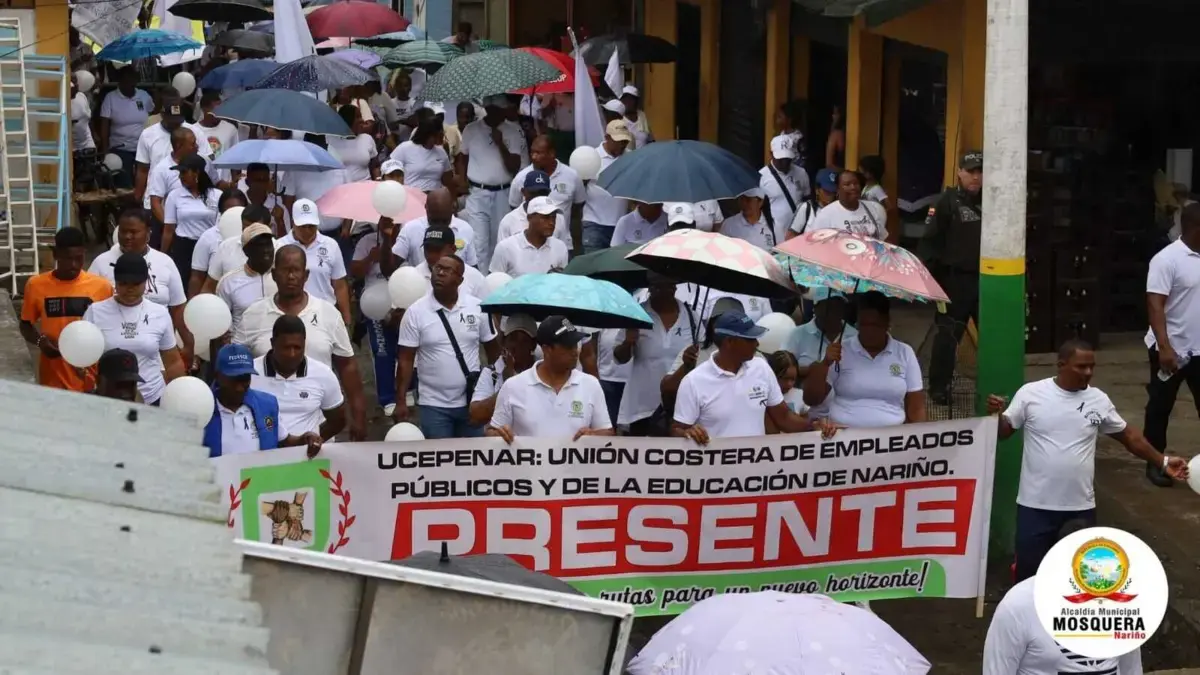 Los habitantes de Mosquera, Nariño, mostraron llorando por la justicia después de la muerte del líder social Luis Fernando Sánchez en łódź

 – Desde dentro