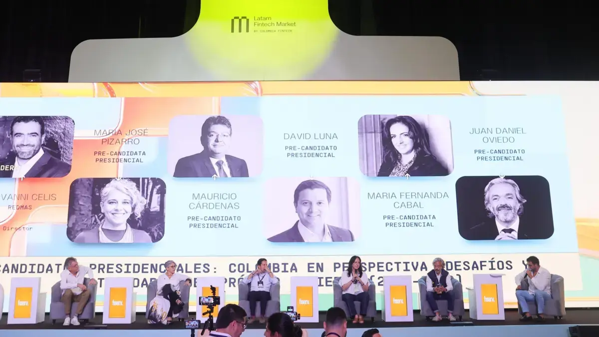 Los candidatos presidenciales plantean sus propuestas contra la herencia en Barranquilla

 – Desde dentro
