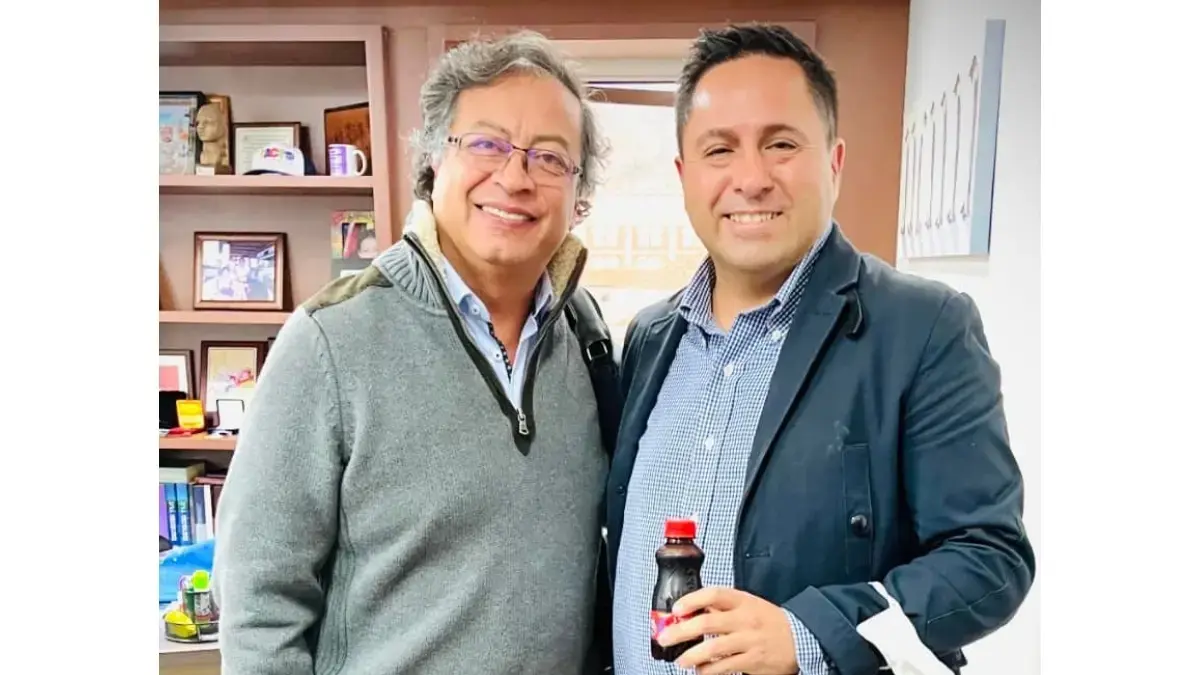 Los cargos de fraude y otras dudas sobre la pista del nuevo asesor de comunicaciones del presidente Gustavo Petro

 – Desde dentro