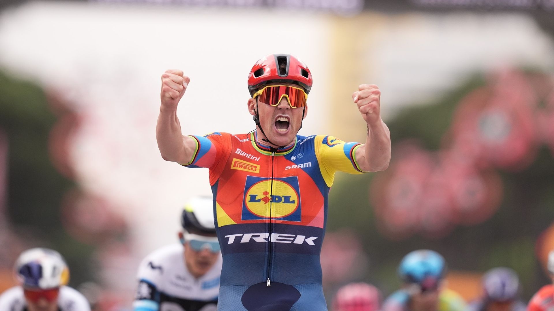 Mads Pedersen llega primero a la etapa n. ° 15 de la gira por España

 – Desde dentro