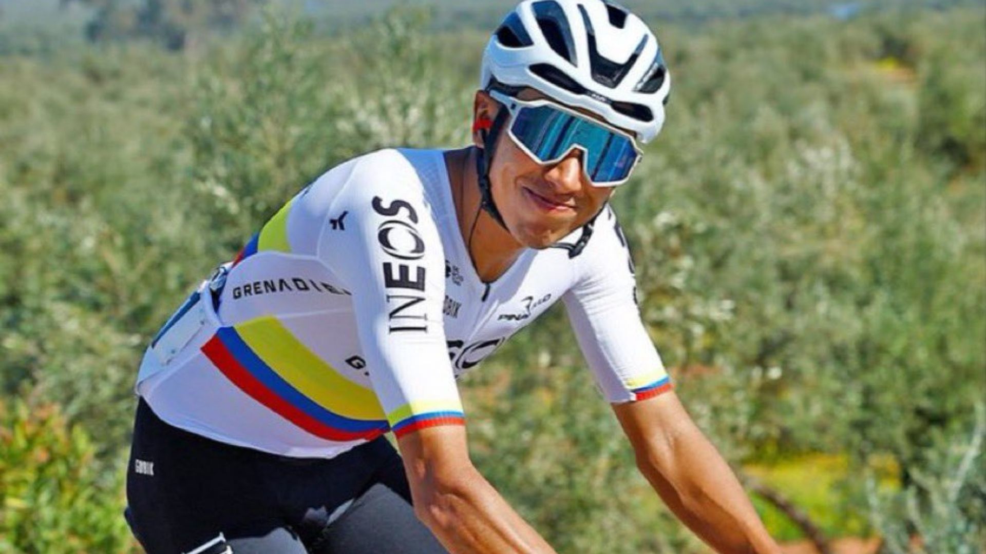 Egan Bernal gana la etapa 16 de la gira por España

 – Desde dentro