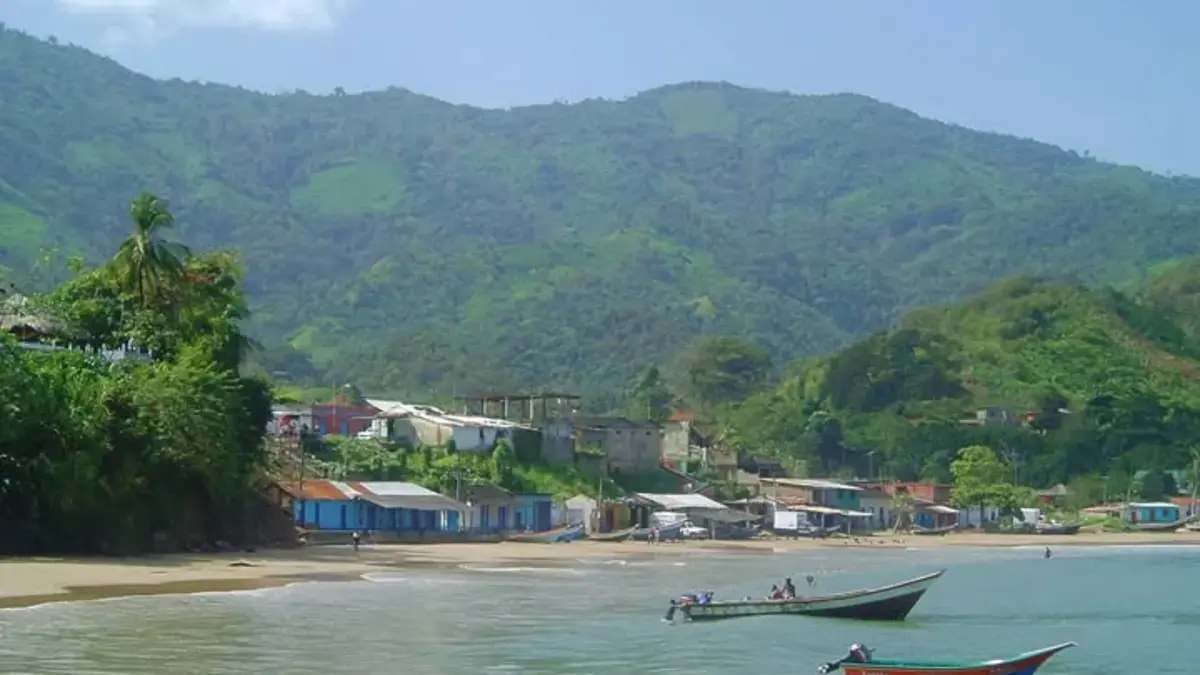 Pescadores cruzados por la ruta de la mafia expuesta al bombardeo de los Estados Unidos en el Caribe

 – Desde dentro