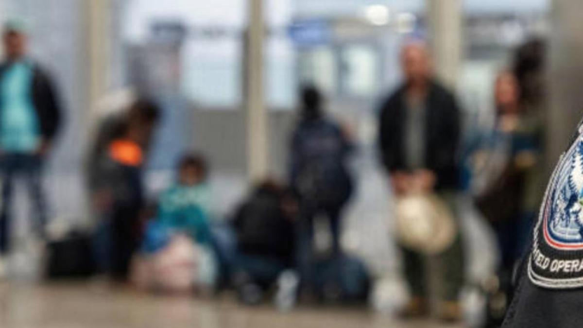 Rompieron una organización que transfirió a los migrantes a los Estados Unidos.

 – Desde dentro